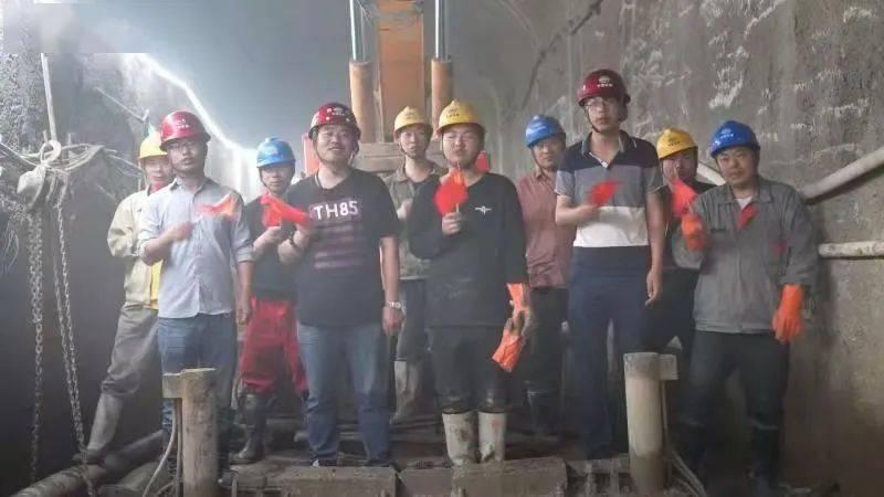 分手后忘不掉前任,想复合却发现对方已经有新欢了,还要不要找对方复合呢?-冷知识分享平台